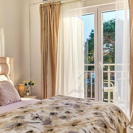 Calma Sea View Rooms Mali Lošinj Exteriér fotografie