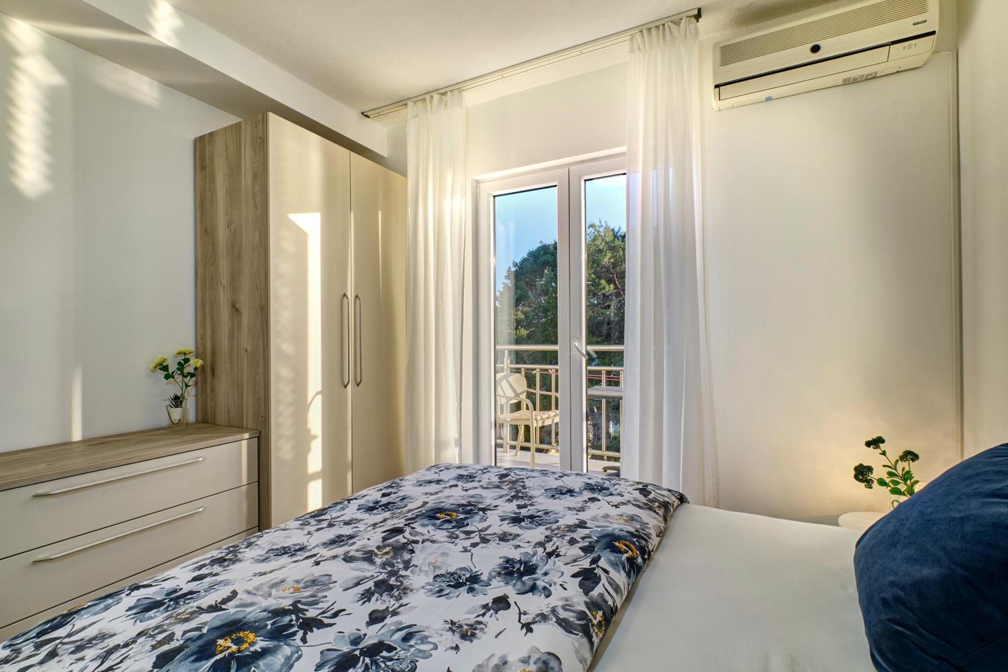 Calma Sea View Rooms Mali Lošinj Exteriér fotografie